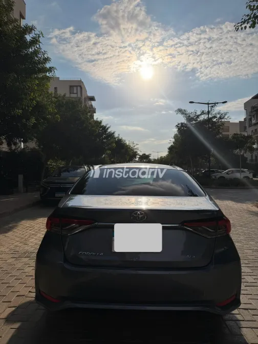 Toyota Corolla 2020 Gray Automatic Used for Sale in Greater Cairo ( Cairo + Giza) - 6