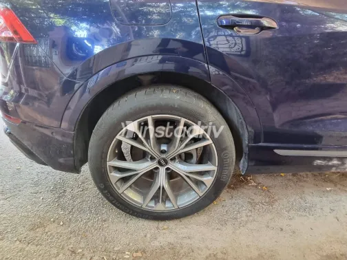 Audi Q8 2021 Blue Automatic Used for Sale in Greater Cairo ( Cairo + Giza) - 9