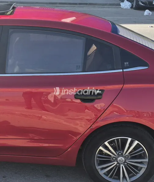 ام جى 5 2025 أحمر CVT مستعملة للبيع في القاهرة الكبرى ( القاهرة - الجيزة) - 4