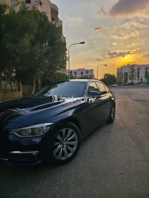BMW 318 2019 White Automatic Used for Sale in Greater Cairo ( Cairo + Giza) - 1