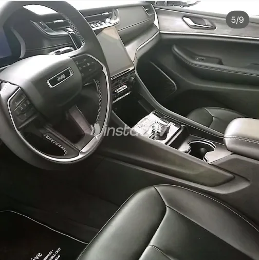 Jeep Grand Cherokee 2024 Black Automatic Used for Sale in Greater Cairo ( Cairo + Giza) - 4