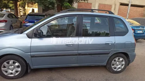 Hyundai Matrix 2011 Dark Blue Automatic Used for Sale in Heliopolis - 2