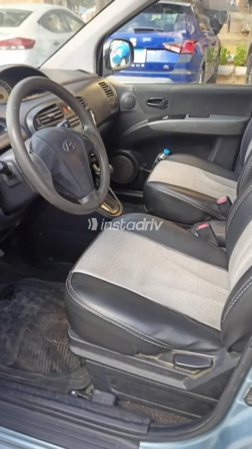 Hyundai Matrix 2011 Dark Blue Automatic Used for Sale in Heliopolis - 5