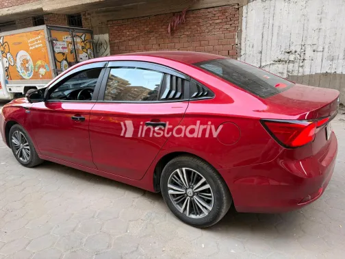 ام جى 5 2026 أحمر CVT مستعملة للبيع في القاهرة الكبرى ( القاهرة - الجيزة) - 4