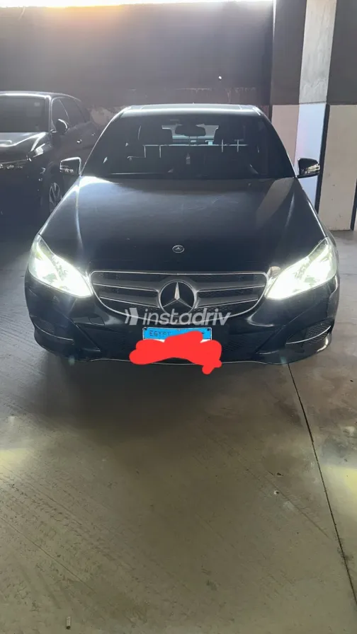 Mercedes E 200 2015 Black Automatic Used for Sale in Greater Cairo ( Cairo + Giza) - 2