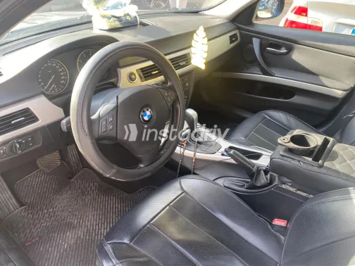 BMW 318 2009 Gray Automatic Used for Sale in Greater Cairo ( Cairo + Giza) - 6