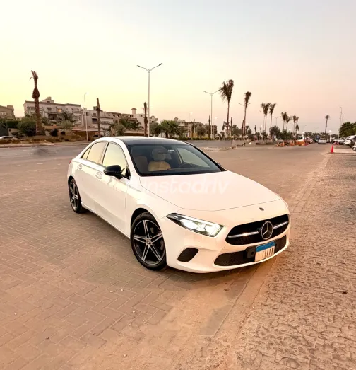 Mercedes A 180 2021 White Automatic Used for Sale in Greater Cairo ( Cairo + Giza) - 9