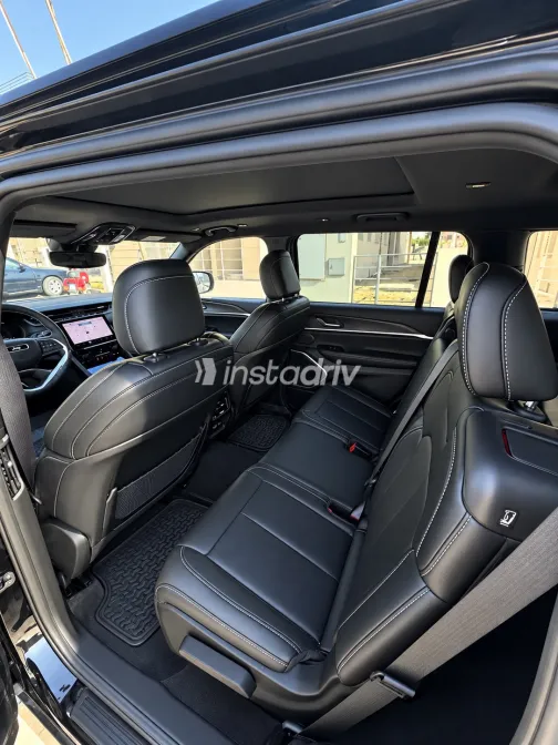 Jeep Grand Cherokee 2025 Gray Automatic Used for Sale in Greater Cairo ( Cairo + Giza) - 7
