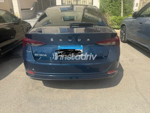 سكودا اوكتافيا A8 2021 أزرق أوتوماتيك مستعملة للبيع في القاهرة الكبرى ( القاهرة - الجيزة) - 1