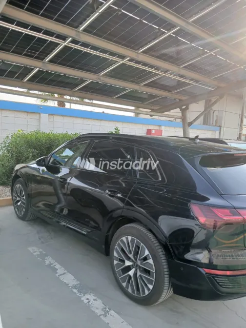 اودي Q8 2024 أسود أوتوماتيك مستعملة للبيع في القاهرة الكبرى ( القاهرة - الجيزة) - 1