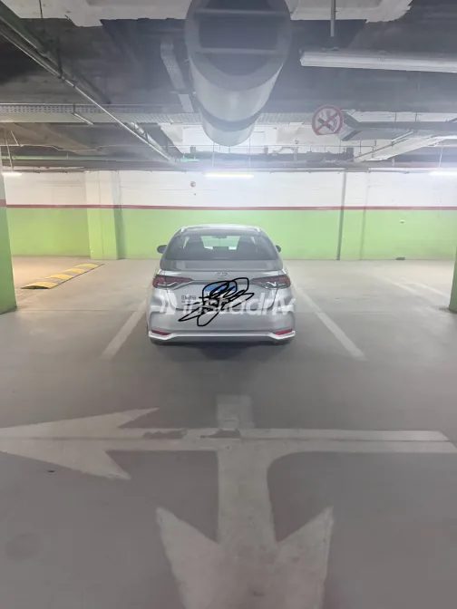 Toyota Corolla 2020 Silver Automatic Used for Sale in Greater Cairo ( Cairo + Giza) - 4