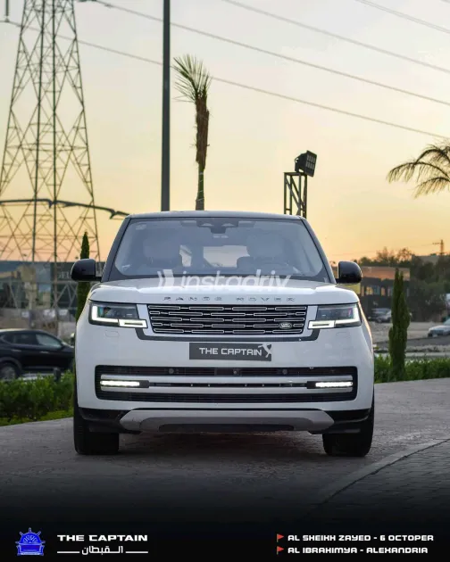 Land Rover Range Rover 2023 White Automatic Used for Sale in Greater Cairo ( Cairo + Giza) - 2
