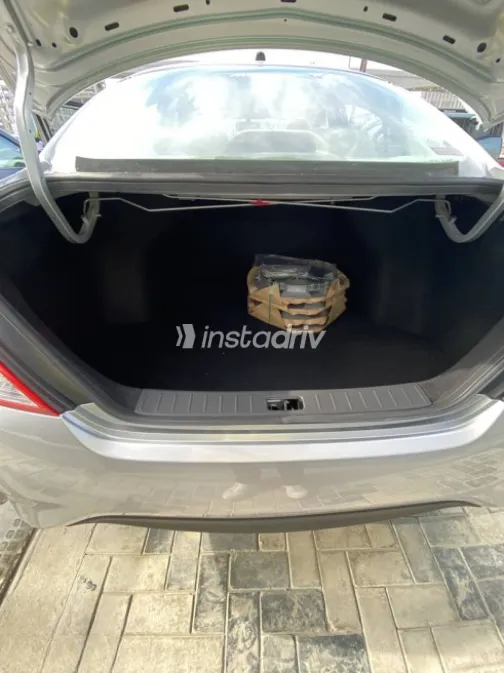 Nissan Sunny 2027 Gray Automatic New for Sale in Downtown - 5