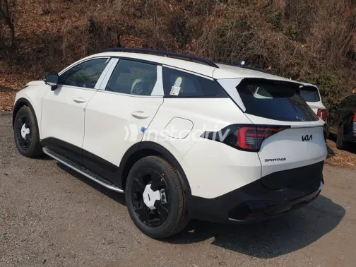 Kia Sportage 2027 White Automatic New for Sale in Nasr city - 5