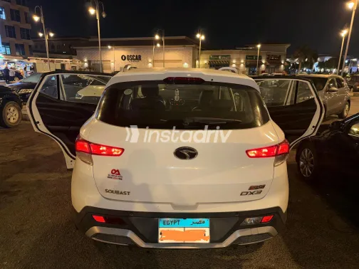 Soueast DX5 2021 White Automatic Used for Sale in Greater Cairo ( Cairo + Giza) - 5