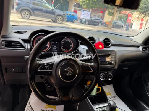 Suzuki Swift 2022 Blue Automatic Used for Sale in Greater Cairo ( Cairo + Giza) - 4