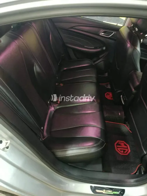 MG 5 2021 Silver Automatic Used for Sale in Greater Cairo ( Cairo + Giza) - 8