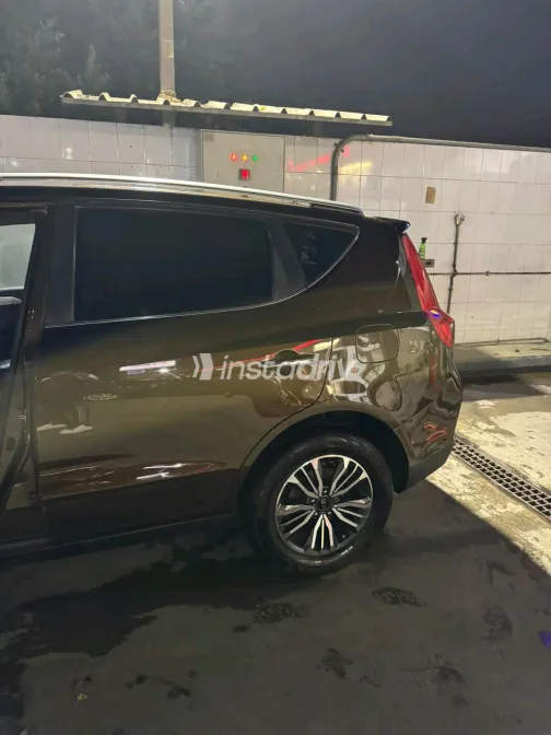 Geely Emgrand X7 2020 Brown Automatic Used for Sale in Greater Cairo ( Cairo + Giza) - 1