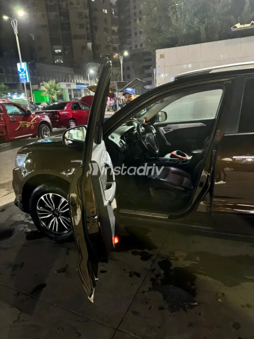Geely Emgrand X7 2020 Brown Automatic Used for Sale in Greater Cairo ( Cairo + Giza) - 3