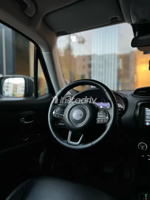 Jeep Renegade 2020 Gray Automatic Used for Sale in Greater Cairo ( Cairo + Giza) - 2