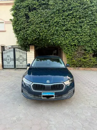 Skoda Octavia 2021 White Automatic Used for Sale in Greater Cairo ( Cairo + Giza)