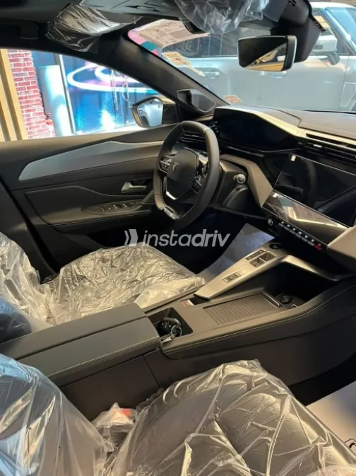 Peugeot 408 2027 White Automatic New for Sale in Cairo - 10