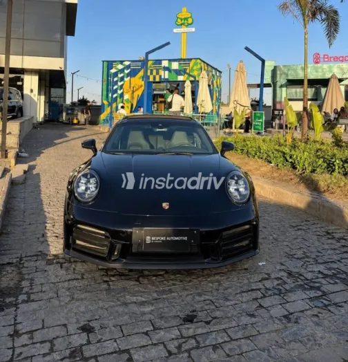 Porsche Carrera 2025 Black Automatic Used for Sale in Cairo - 3