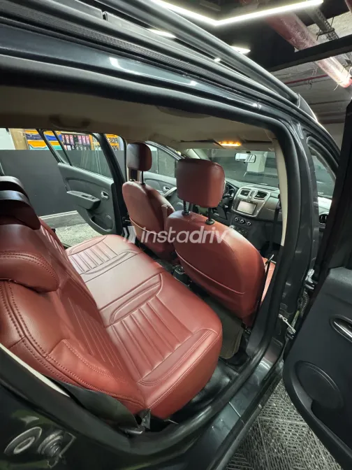Renault Sandero 2019 Gray Automatic Used for Sale in Greater Cairo ( Cairo + Giza) - 6