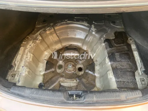 Hyundai Elantra MD 2015 Bronze Automatic Used for Sale in Greater Cairo ( Cairo + Giza) - 6