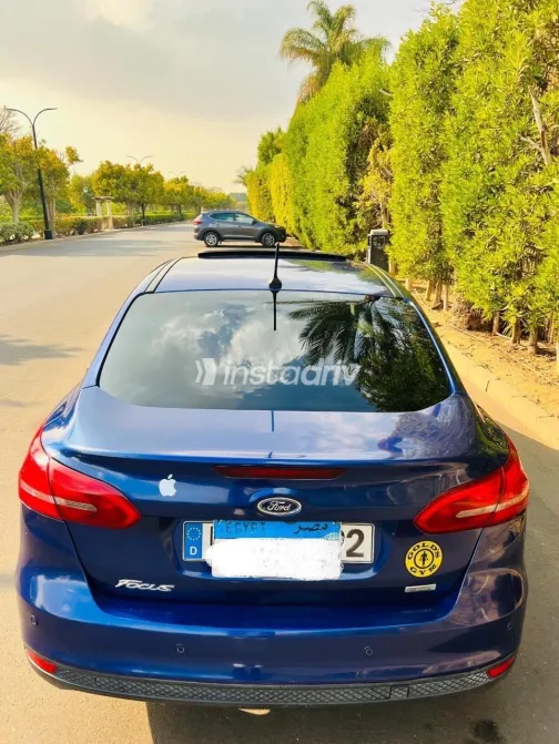 Ford Focus 2018 Blue Automatic Used for Sale in Greater Cairo ( Cairo + Giza) - 3