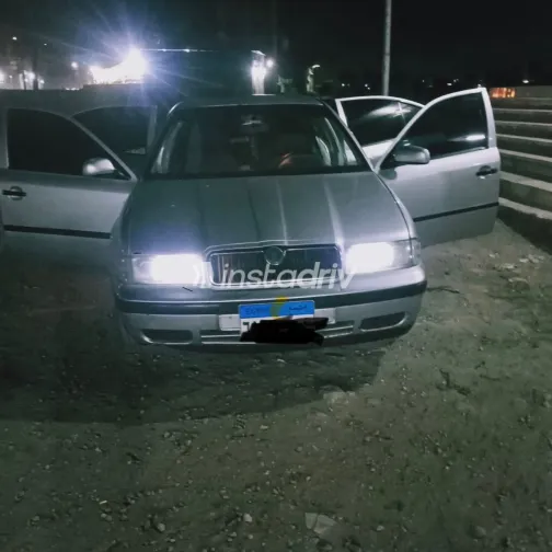 Skoda Octavia A4 2000 Silver Automatic Used for Sale in Greater Cairo ( Cairo + Giza) - 2