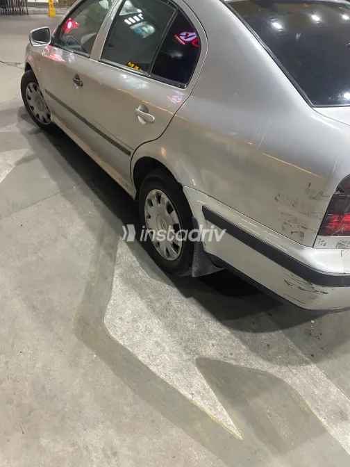 Skoda Octavia A4 2000 Silver Automatic Used for Sale in Greater Cairo ( Cairo + Giza) - 3