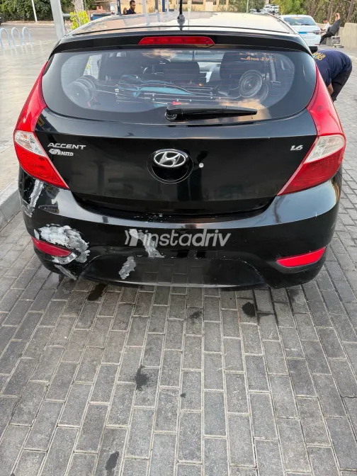 Hyundai Accent RB 2019 Black Automatic Used for Sale in Greater Cairo ( Cairo + Giza) - 2