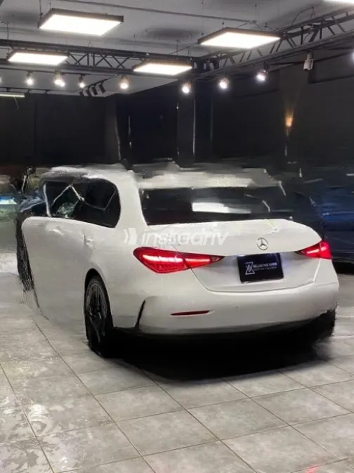 Mercedes C 180 2023 White Automatic Used for Sale in Cairo - 9