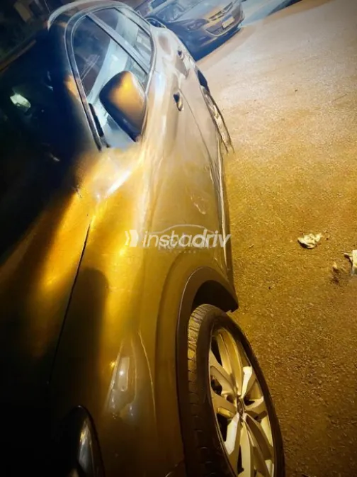 Renault Kadjar 2018 Bronze Automatic Used for Sale in Greater Cairo ( Cairo + Giza) - 4