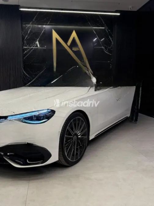 مرسيدس E 200 2025 أبيض أوتوماتيك مستعملة للبيع في القاهرة - 8