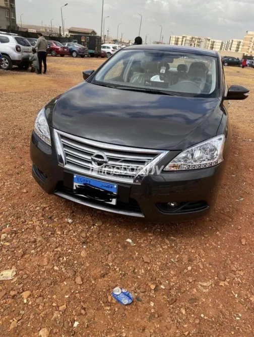 Nissan Sentra 2023 Gray Automatic Used for Sale in Greater Cairo ( Cairo + Giza) - 2