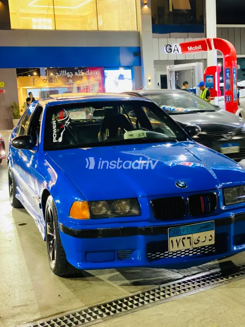 BMW 318 1992 Blue Manual Used for Sale in Greater Cairo ( Cairo + Giza) - 2