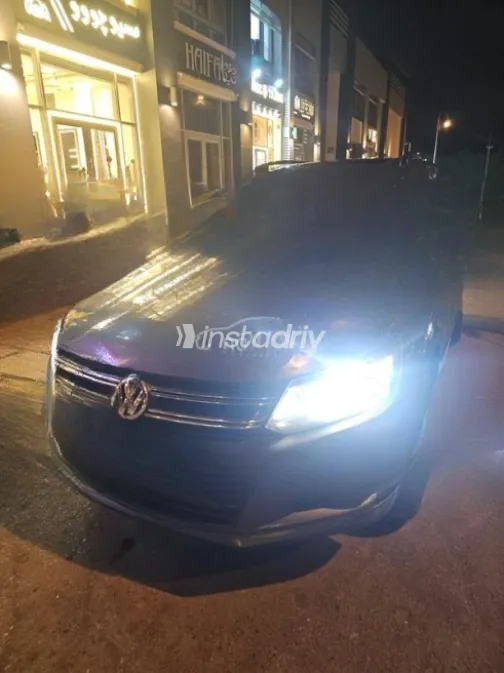 Volkswagen Tiguan 2014 Dark Gray Automatic Used for Sale in Cairo - 1