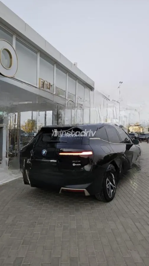BMW IX 2022 Black Automatic Used for Sale in Sheikh Zayed City - 6