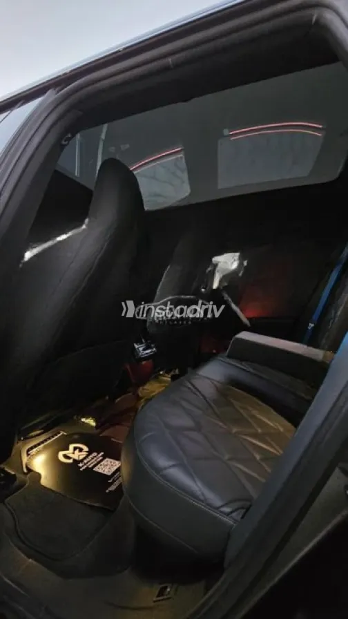 BMW IX 2022 Black Automatic Used for Sale in Sheikh Zayed City - 8