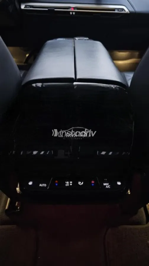 BMW IX 2022 Black Automatic Used for Sale in Sheikh Zayed City - 9