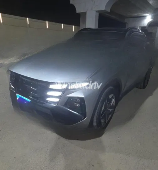 Hyundai Tucson Turbo GDI 2025 Gray Automatic Used for Sale in El Haram - 1