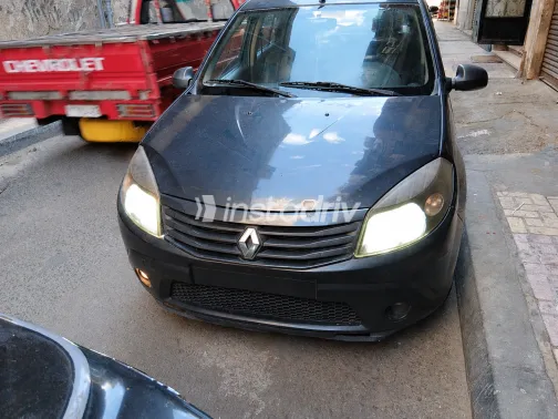 Renault Sandero 2011 Dark Gray Manual Used for Sale in Greater Cairo ( Cairo + Giza) - 8