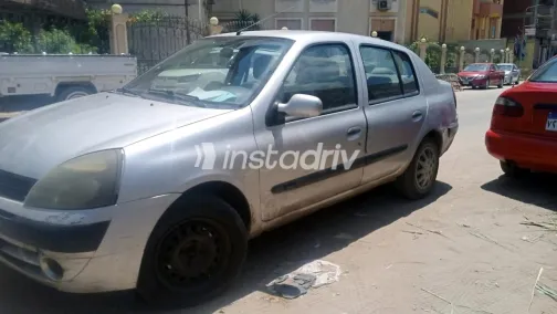 رينو كليو 2005 فضي يدوي مستعملة للبيع في القاهرة الكبرى ( القاهرة - الجيزة) - 2