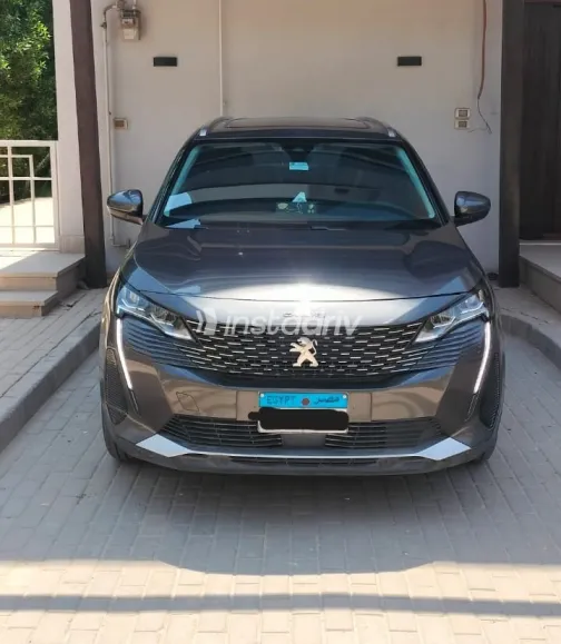 Peugeot 5008 2021 Dark Gray Automatic Used for Sale in Greater Cairo ( Cairo + Giza) - 2