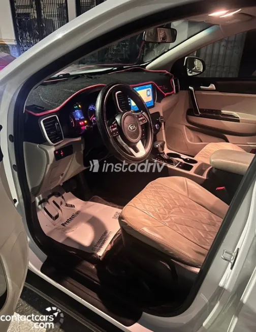 Kia Sportage 2020 White Automatic Used for Sale in Greater Cairo ( Cairo + Giza) - 8