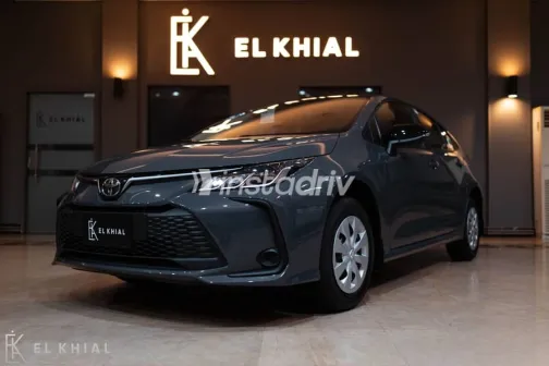 Toyota Corolla 2027 Gray Automatic New for Sale in Tanta - 6
