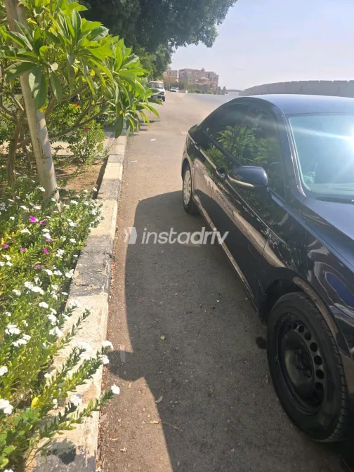 Volkswagen Passat 2017 Black Automatic Used for Sale in Greater Cairo ( Cairo + Giza) - 6