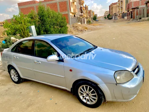 Daewoo Lacetti 2005 Silver Automatic Used for Sale in Greater Cairo ( Cairo + Giza) - 6